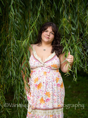 Nora 86-1094536.jpg