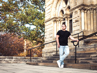 Christian 12 -()