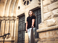 Christian 19 -(1704634)