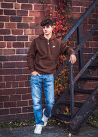 Alan 6 -()