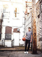 Drew 53-1095932.jpg