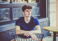 Charlie Fox 6 -()