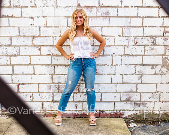 Courtney Thomas 26 - 1443790